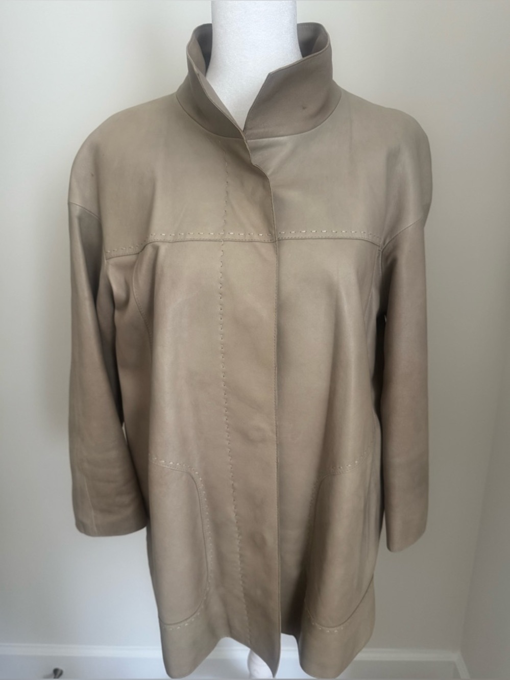 Women's Taupe Leather Coat - Minimal Collar